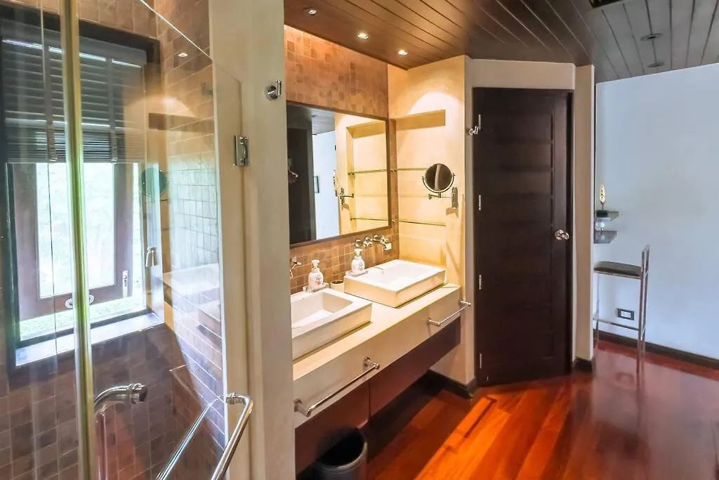 Charming Chom Tawan Villa 3 Bdr ليان بيتش