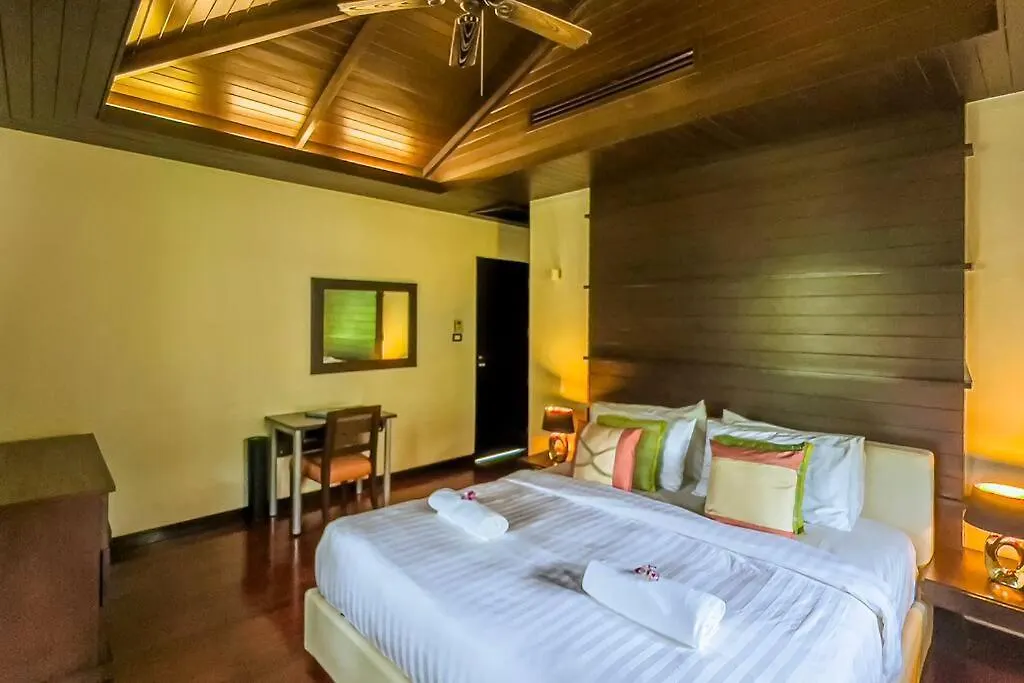 Charming Chom Tawan Villa 3 Bdr ليان بيتش